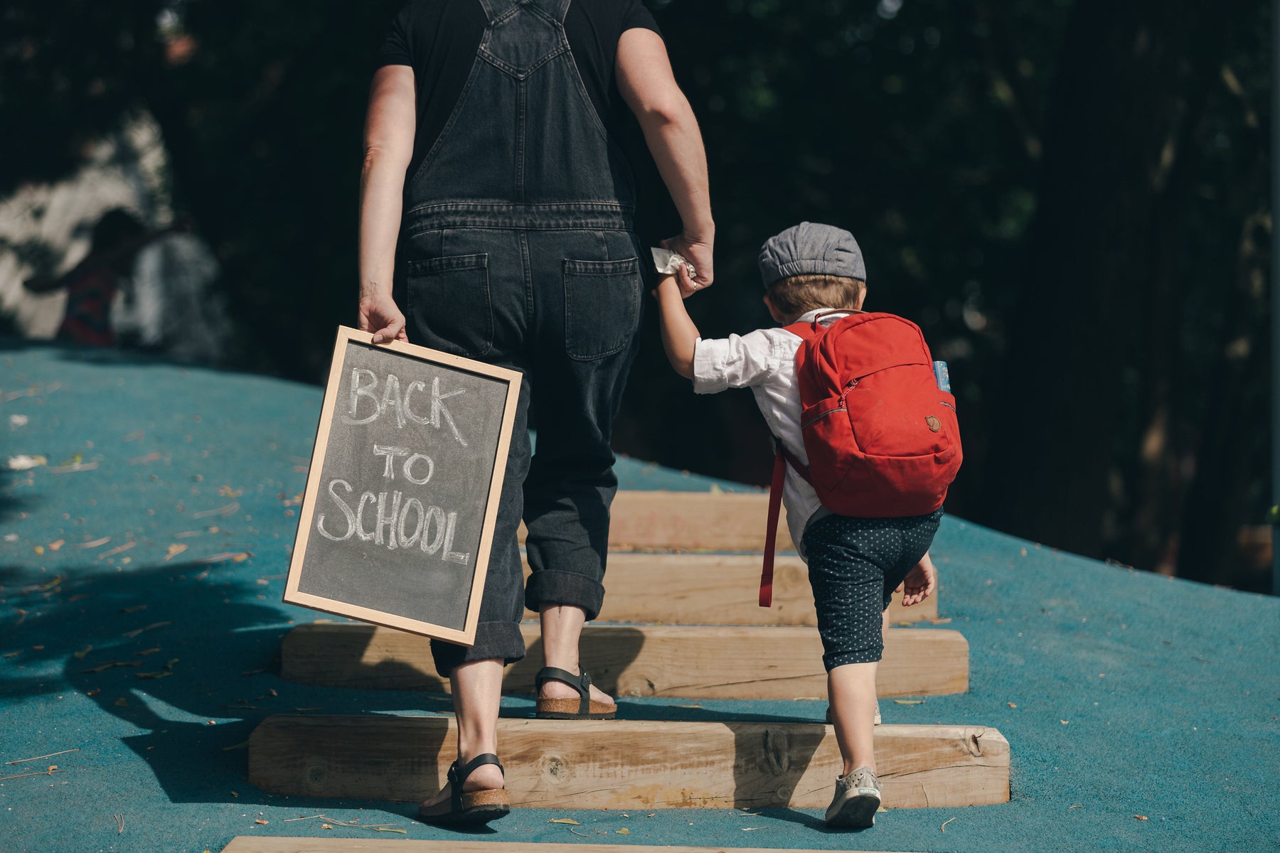 A Parent’s Guide: How to organize your child's backpack for school