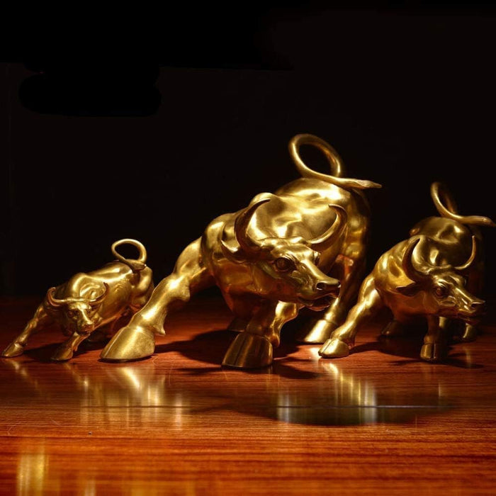 Anyhouz Home Figurine Gold Bull Resin for Living Room Desktop Decoration Accessories Gifts