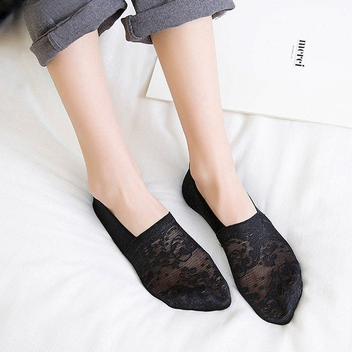 Anysox 5 Pairs Size 5-9 Fashion Socks Lace Flower Style Breathable Antiskid Invisible Ankle Socks for Women Black